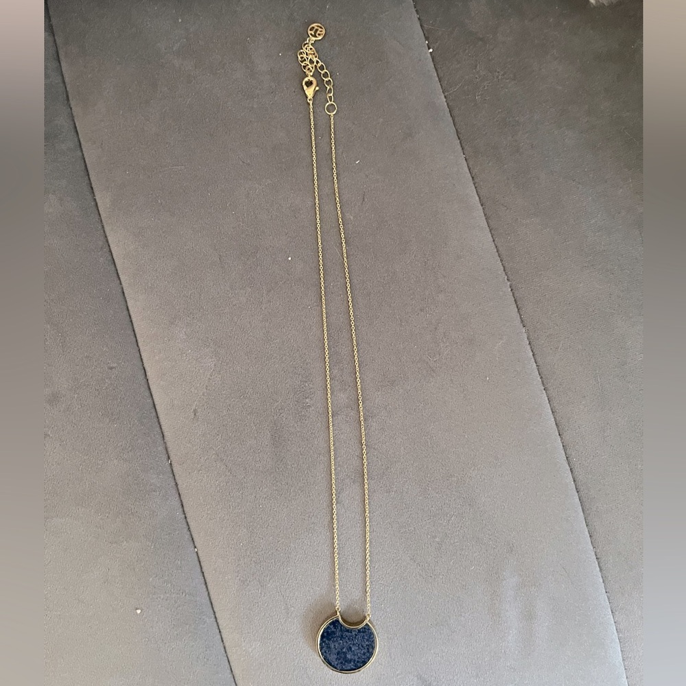 Rocksbox necklace blue moon